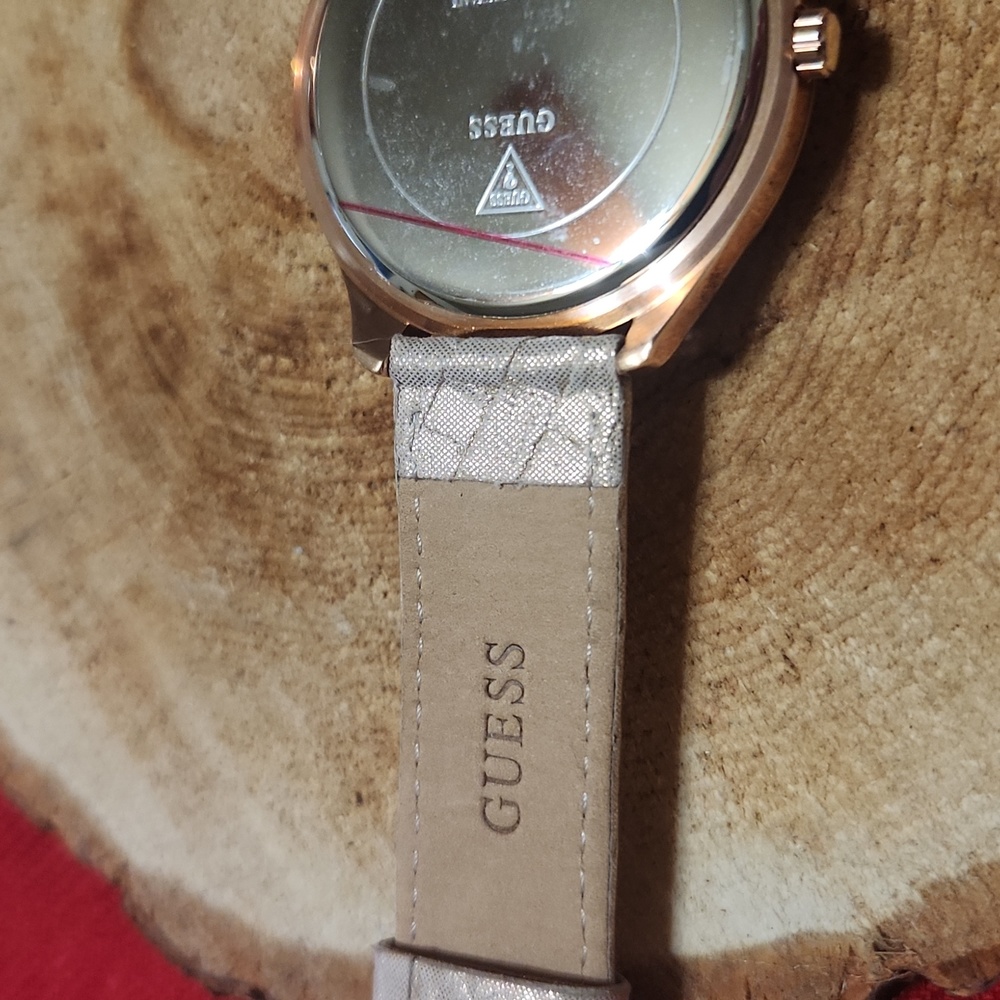 Guess Watch - Picture 6 of 7